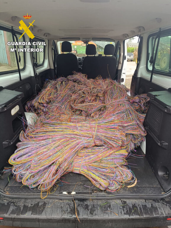 La Guardia Civil desarticula un grupo criminal itinerante especializado en el robo de cable de cobre - SURCO CLM, Diario digital