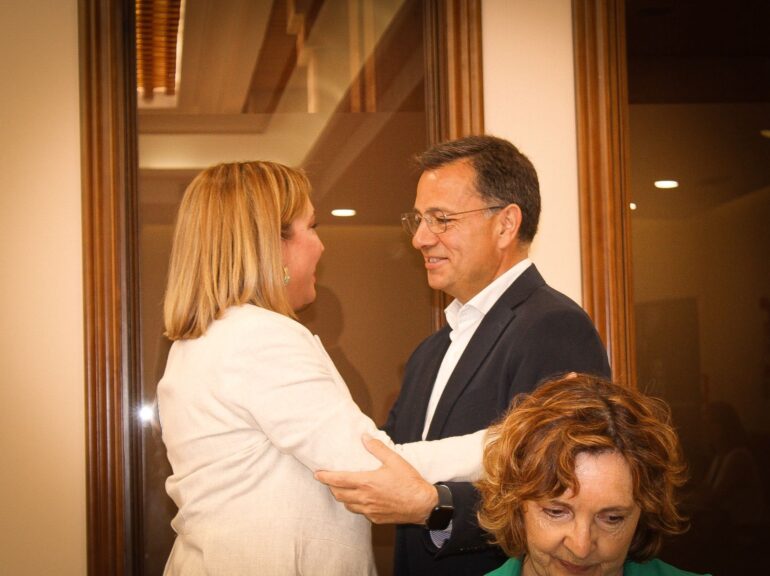 Amparo Torres en el Ayuntamiento de Albacete