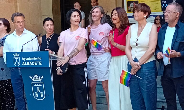 Participación de la Diputación de Albacete en el acto institucional por el Orgullo LGTBI