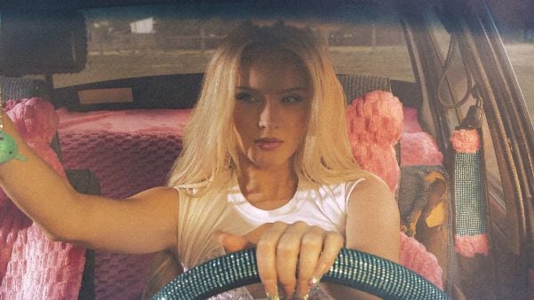 ZARA LARSSON publica su nuevo single "Midnight Sun"